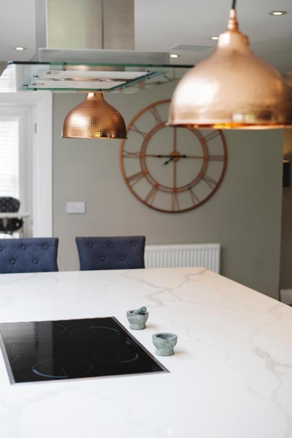 Large Country House - Hot Tub - Pool Table - Bbq - 5 Bedrooms - Log Burner Three Legged Cross Buitenkant foto