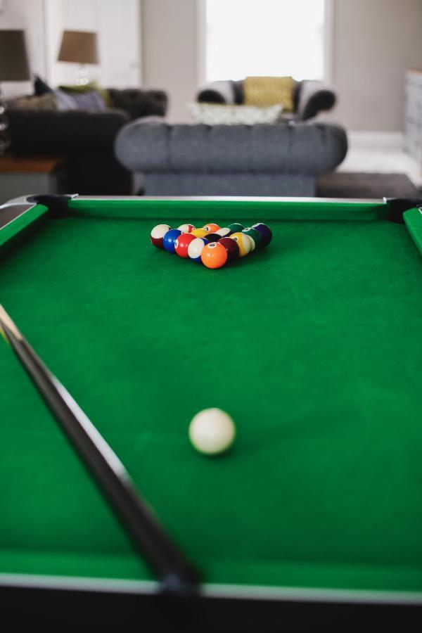 Large Country House - Hot Tub - Pool Table - Bbq - 5 Bedrooms - Log Burner Three Legged Cross Buitenkant foto