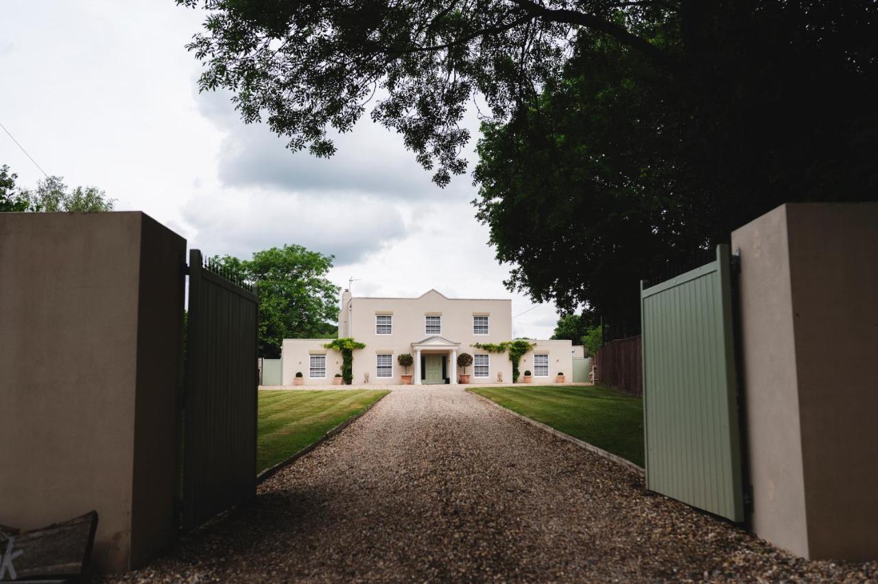 Large Country House - Hot Tub - Pool Table - Bbq - 5 Bedrooms - Log Burner Three Legged Cross Buitenkant foto